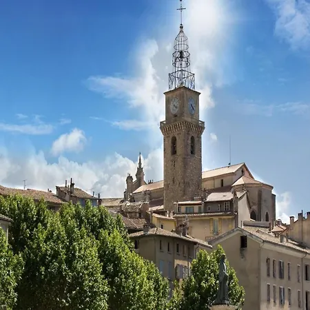 Hébergement de vacances Charming Near Verdon Gorges & Pool